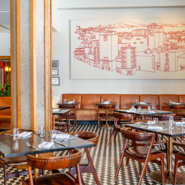 tratto restaurant dining room