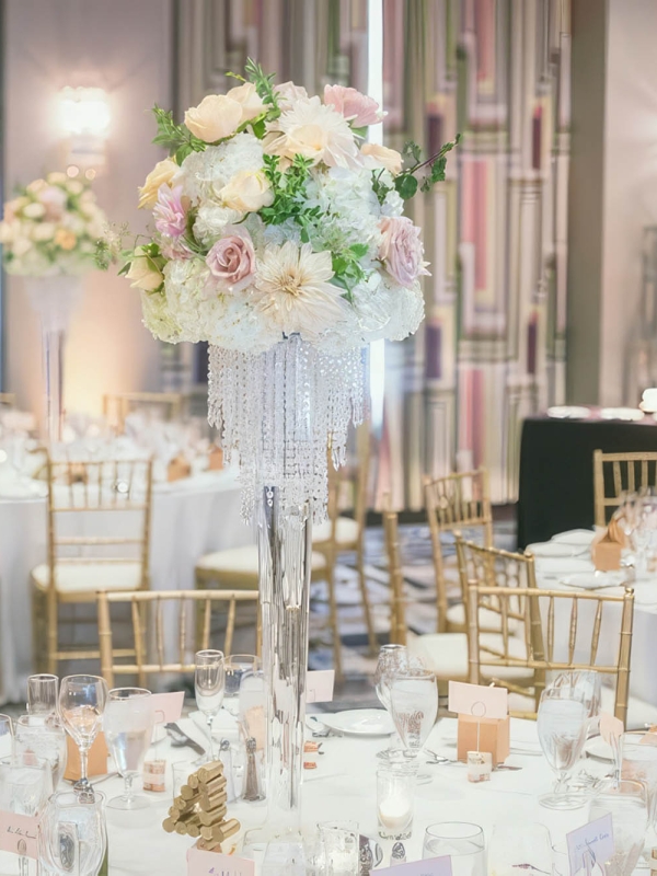 Close up of a table center piece at the Bellevue
